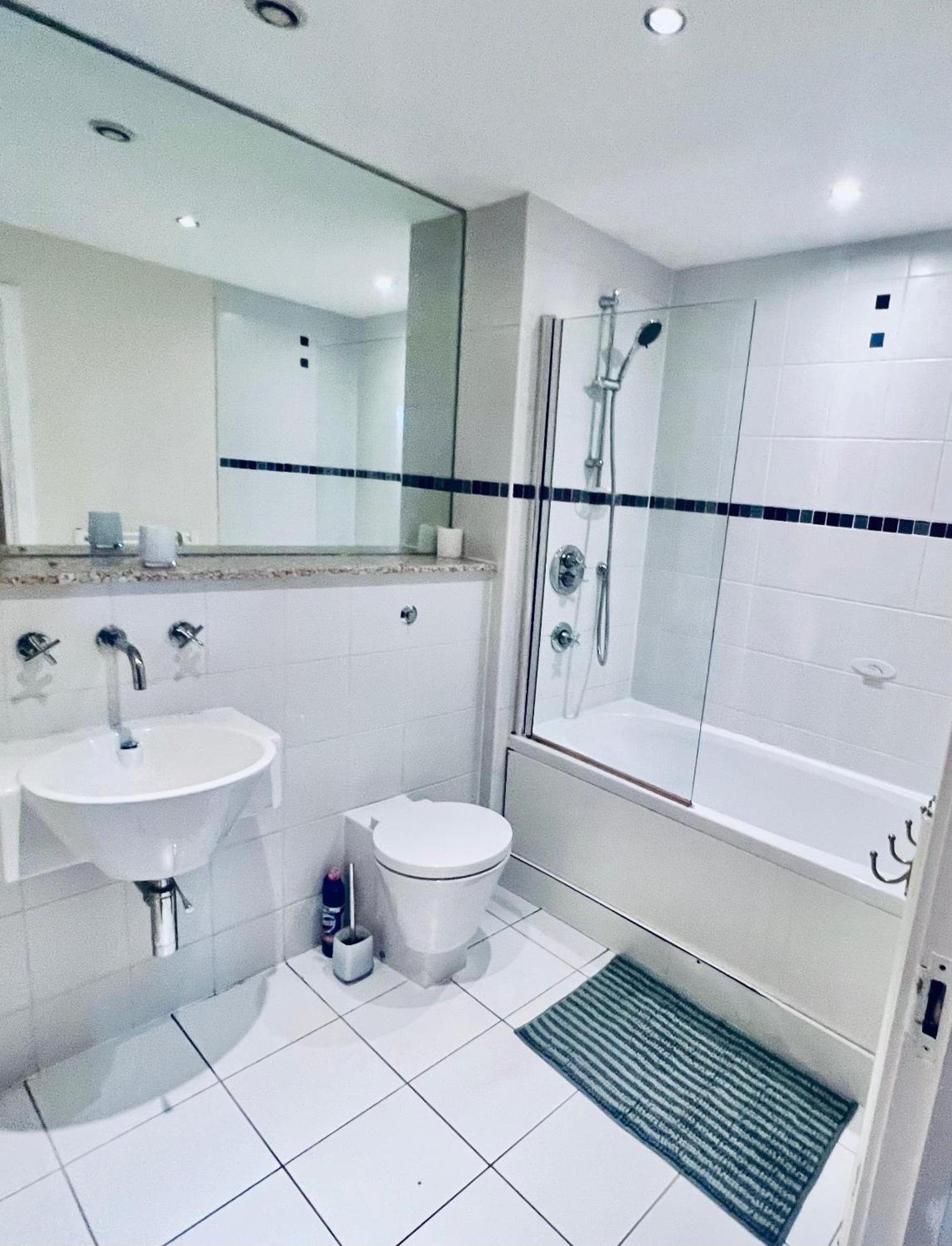 Appartamento Luxe Heights Nest Birmingham Esterno foto