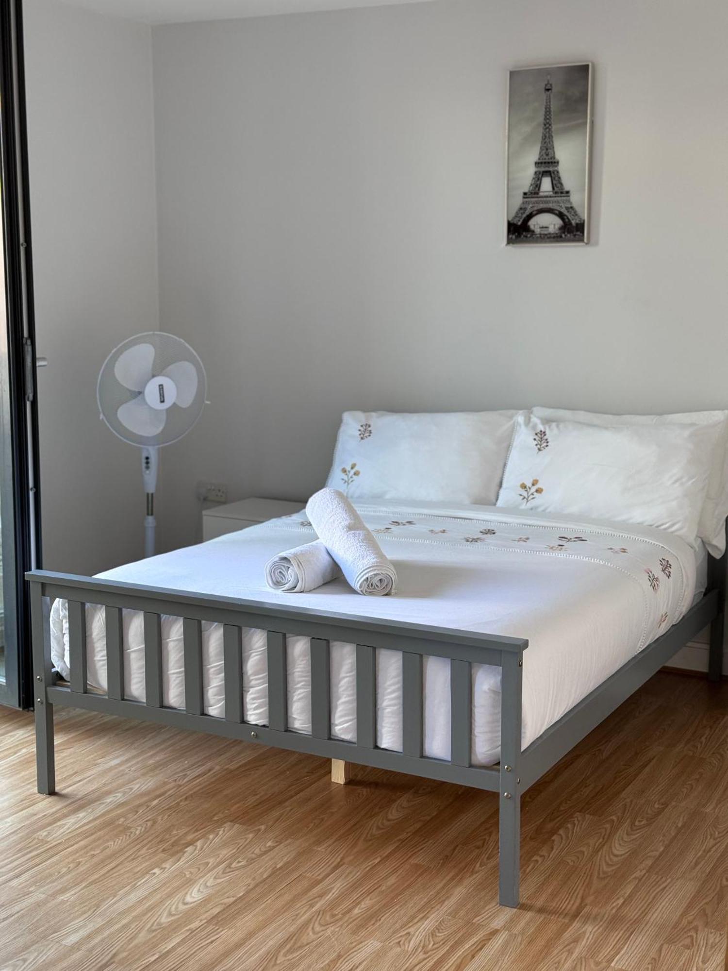 Appartamento Luxe Heights Nest Birmingham Esterno foto